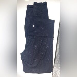 LIMITED EDITION LOGO LULULEMON LEGGINGS